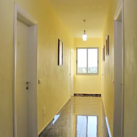 Hotel Risus *